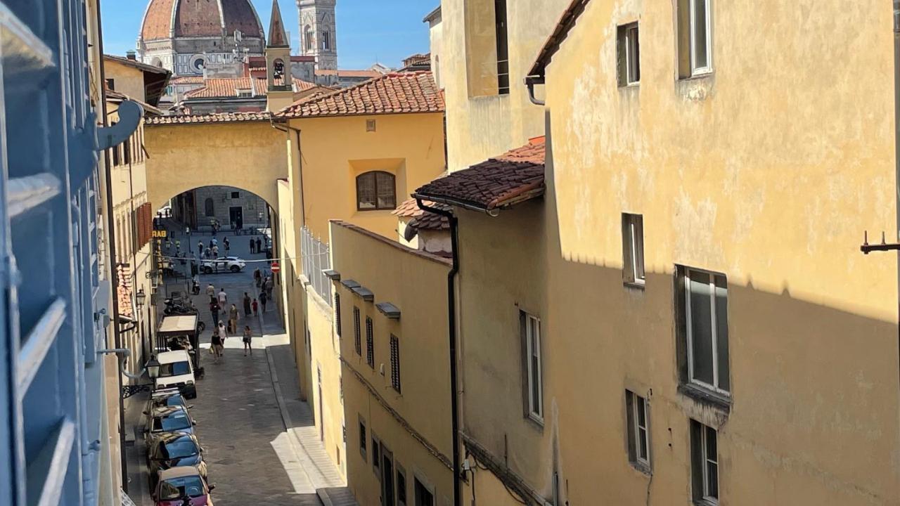 Discovering Firenze Bagian luar foto