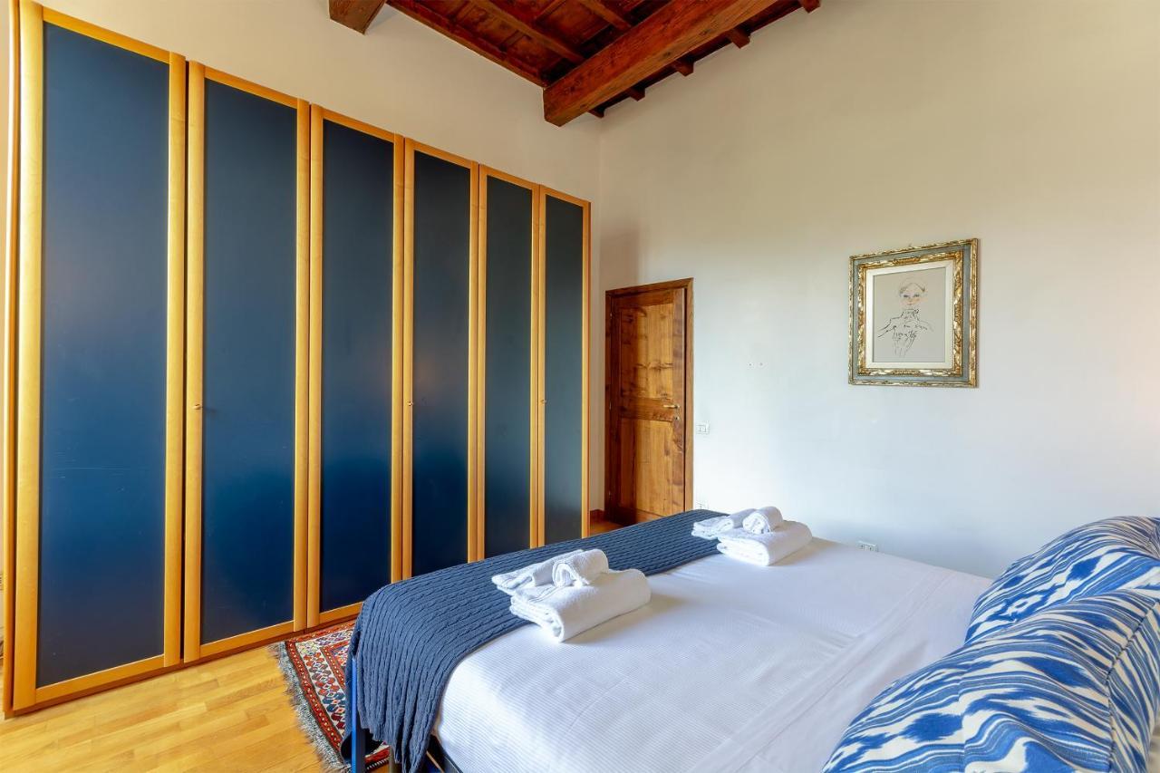Discovering Firenze Bagian luar foto